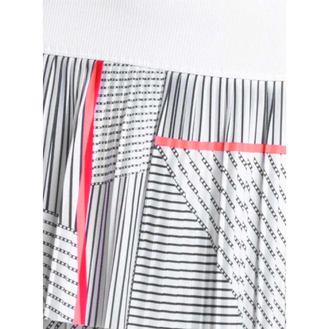 Lucky In Love Women's Glow Set Geo Glow Pleated Skort - White/Multi - Image 6