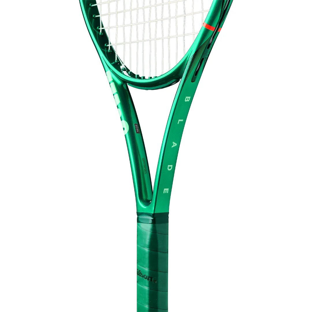 Wilson Blade 100UL v10 - Image 6