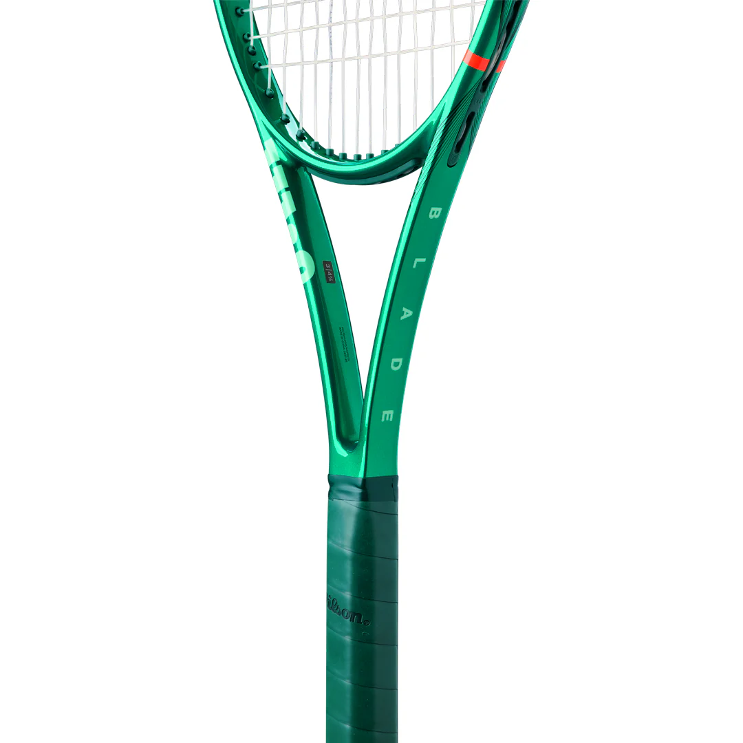 Wilson Blade 98 16x19 v10 - Image 6